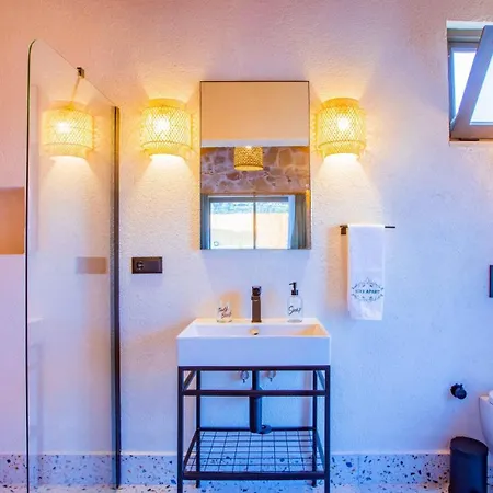 Saribelen Village 2 Bedroom 3653 Vila