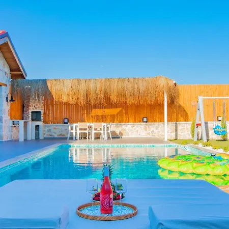 Saribelen Village 2 Bedroom 3653 * Kalkan