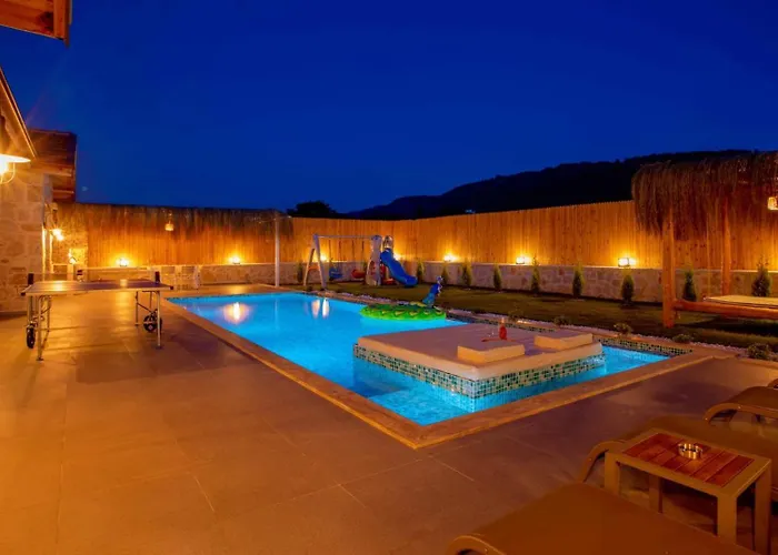 Villa Saribelen Village 2 Bedroom 3653 *
