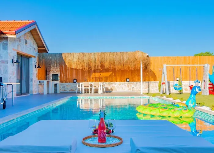 Saribelen Village 2 Bedroom 3653 * Kalkan