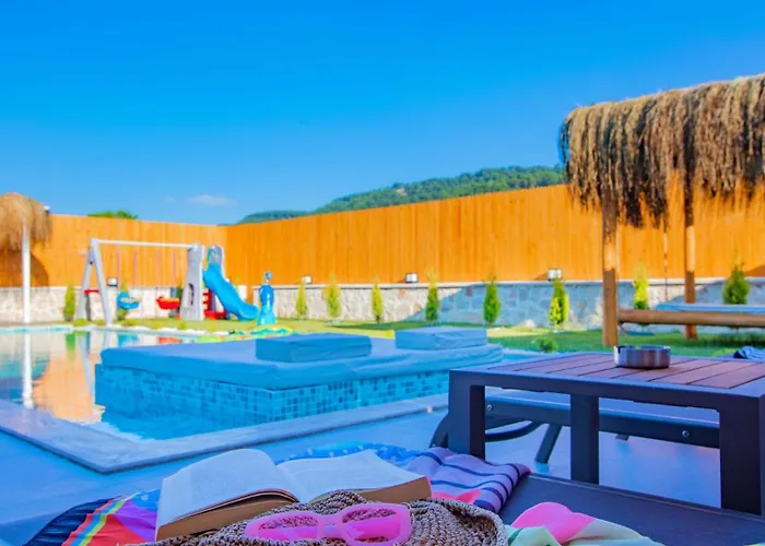 Saribelen Village 2 Bedroom 3653 Vila *